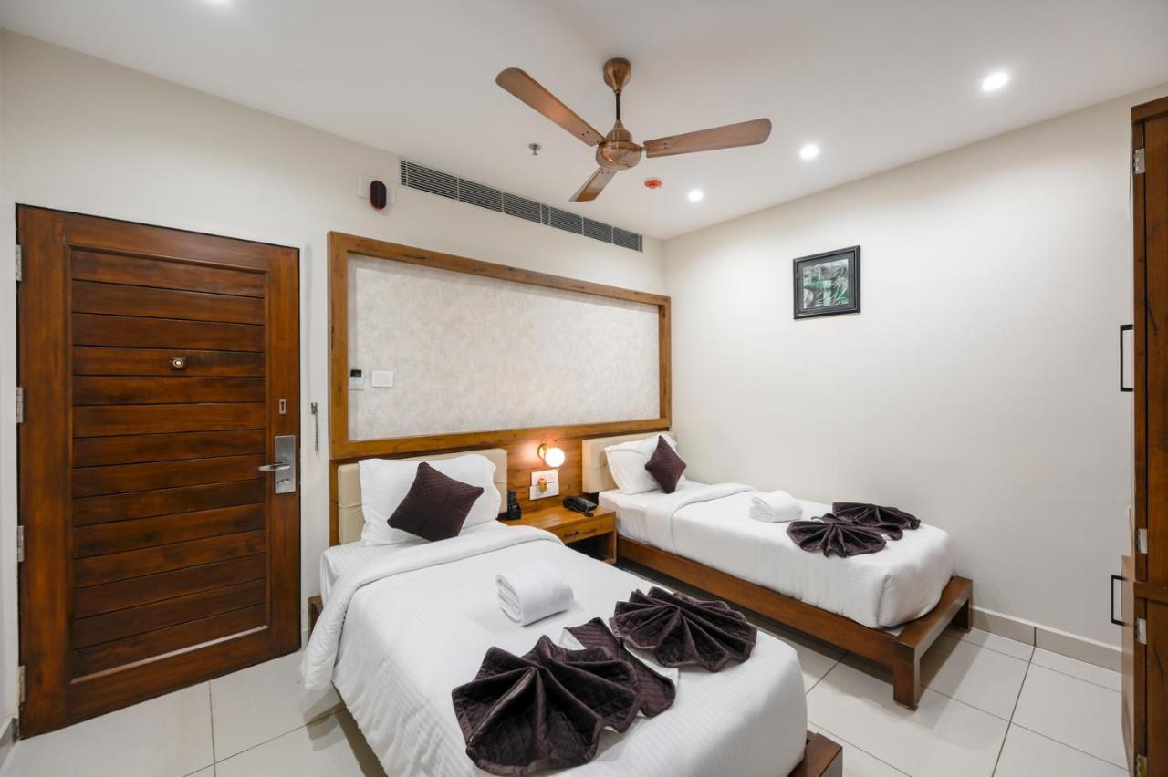 Hotel The Shivalik Bhubaneswar Exterior foto